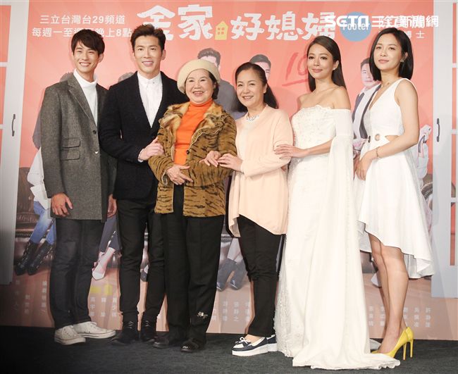 黃少祺、高宇蓁、曾莞婷、江宏恩、謝承均、韓瑜出席八點檔連續劇「金家好媳婦」首映會。（記者邱榮吉/攝影）