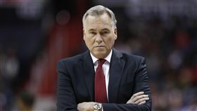 Mike D'Antoni(ap)
