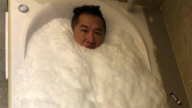 館長PO浴照　網歪樓釣出本人：啥小