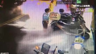 過期滅火器突爆　鄰居急救火反遭炸傷