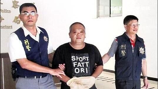 這款鄉代老北！幫女友開槍竟推兒頂罪