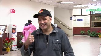 縱火燒車二審無罪　法男：名譽都毀了