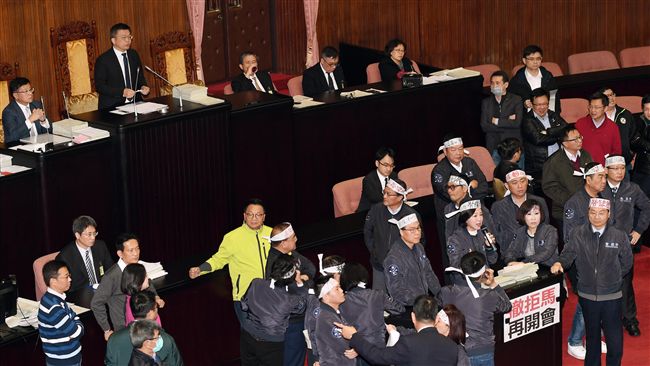 立院二讀　休息日加班費改核實計算