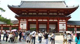 陸客,嗓門,分貝,白人,dB,日本人,噪音,說話,音量,嗓門　圖／翻攝自Pxhere　https://goo.gl/y8J7ua