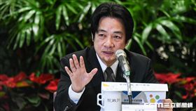 行政院長賴清德召開2017年終記者會。 圖／記者林敬旻攝