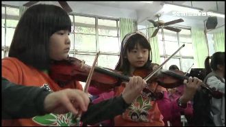 募80小提琴追夢　偏鄉童赴美謝恩人