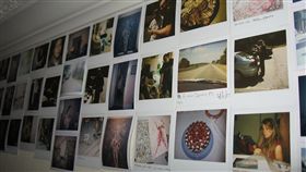 拍立得,照片,回憶（圖／攝影者Charlie & Kasie Bennett, Flickr CC License）https://goo.gl/DBoFC4