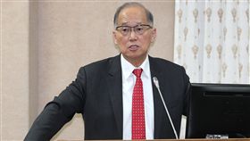 李大維：奈及利亞駐館2週內搬離首都外交部長李大維（圖）29日在在立法院外交及國防委員會受訪表示，駐奈及利亞代表處預計2週內從奈國首都阿布加（Abuja）搬遷到拉哥斯（Lagos），待遷館完成後，也會通知奈及利亞駐華商務辦事處，要求遷移出台北市。中央社記者張皓安攝  106年11月29日