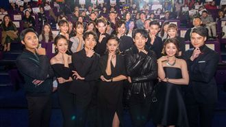 《姊的時代》穿黑衣　鍾瑶曝心酸故事