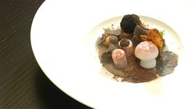 拿破崙松露生子餐曝光　主廚重現菜色
ＳＯＴ