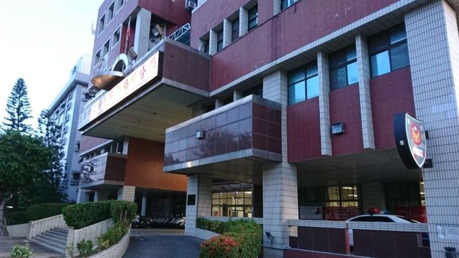 3員警疑涉包庇酒駕　楠梓分局遭搜索