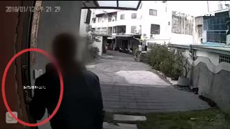 大膽賊勘查地形　闖空門行徑電眼全錄