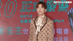 蕭敬騰2018「娛樂先生世界巡迴演唱會」台北小巨蛋開唱。（記者邱榮吉/攝影）