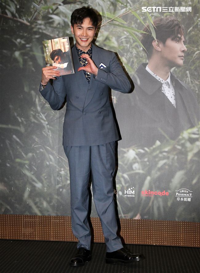 謝佳見「第二個家 見」新書發表會。（記者邱榮吉/攝影）