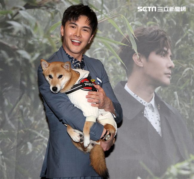 謝佳見「第二個家 見」新書發表會。（記者邱榮吉/攝影）