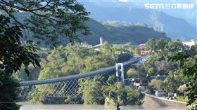 新溪口吊橋,羅浮溫泉,吊橋