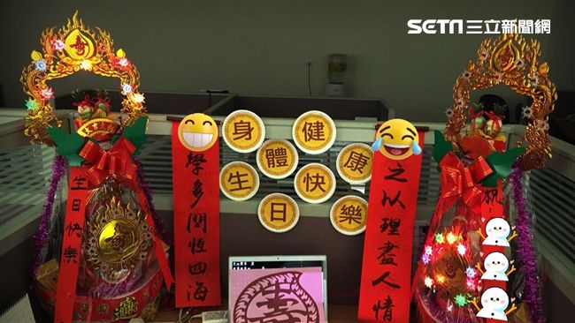 座位突播佛經　重感冒壽星：以為往生