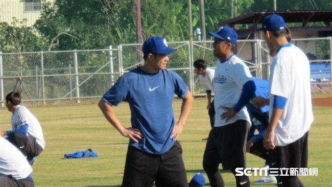 確定了！　張正偉陳鴻文現身富邦春訓