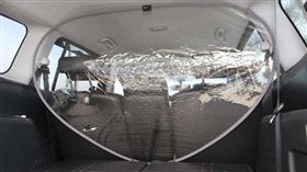 透明隔膜加裝 隔開沒載人空間 讓冷房速度更快_車訊網