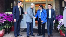 前總統李登輝今96歲大壽，前總統陳水扁15日下午赴翠山莊替李登輝祝壽。（圖／翻攝陳致中臉書）