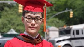 鄧林杰,紐約視覺藝術學院,School of Visual Arts,募資,捐精,碩士,學位,債務,還款,嘉明　圖／翻攝自鄧林杰https://goo.gl/BExZAD