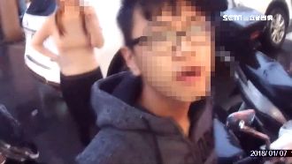 違停被A到　假BMW駕駛竟揮刀叫囂