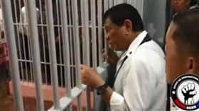 杜特蒂探監／Christopher Bong Go Page臉書