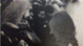 新北市,中和,民德街,竊盜,偷竊,犯案,陷害,機車,置物廂，翻攝畫面