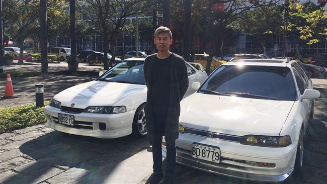 向經典致敬　他創全台最大老車社團
