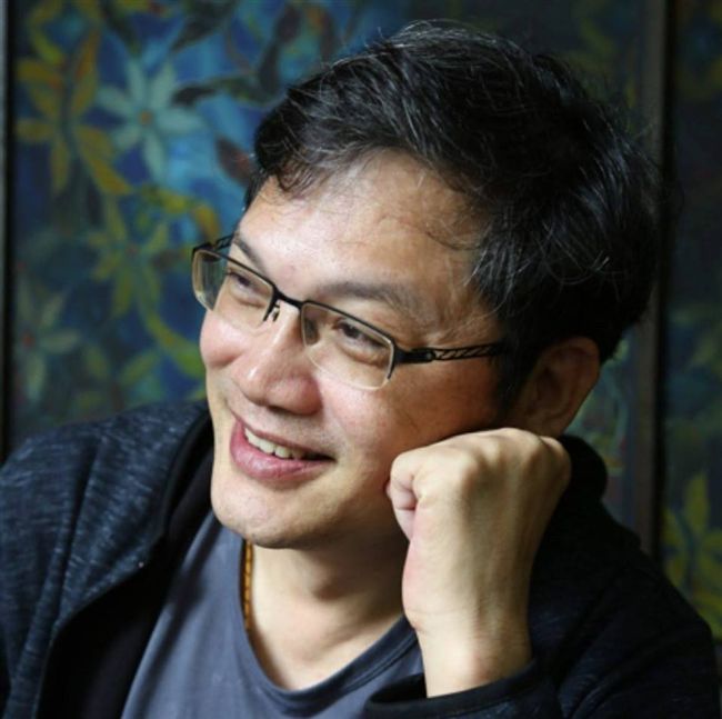 文大是我家？老董怪招阻新校長上任？