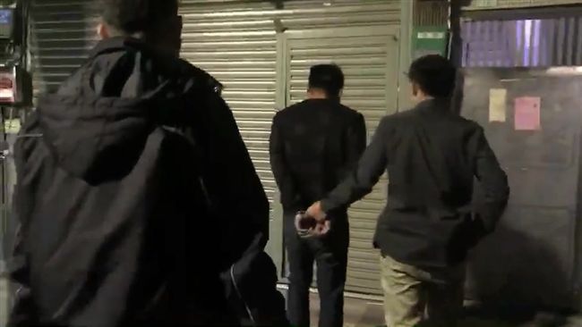 刺青店竟是黑幫堂口　警兵分多路掃蕩