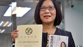 管碧玲登記參加民進黨高雄市長初選民進黨籍立委管碧玲（圖）17日到民進黨中央黨部，登記參加高雄市長初選。中央社記者王飛華攝  107年1月17日