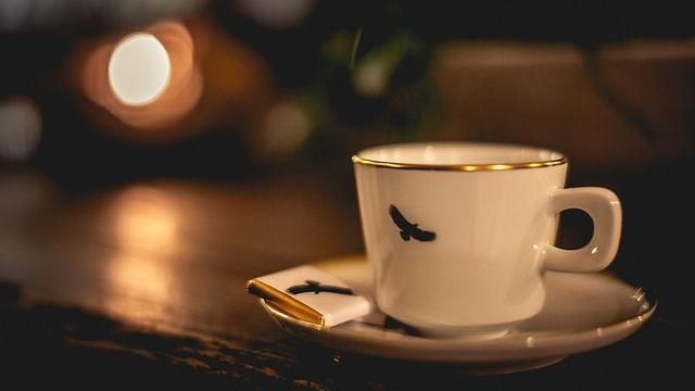 不喝咖啡的醫生　卻喝了病患女兒這杯