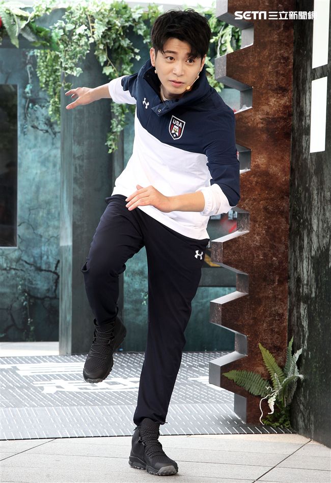 陳珮騏、劉奕兒、禾浩辰、侯彥西霸氣現身「移動迷宮：死亡解藥」，和粉絲一同闖關。（記者邱榮吉/攝影）