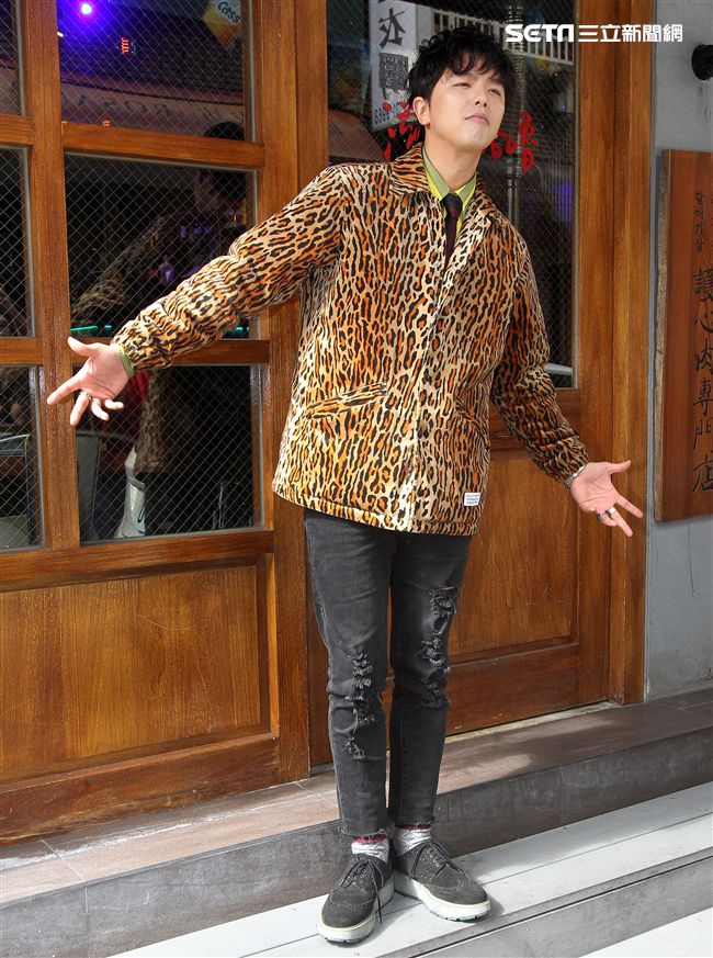 黃鴻升（小鬼）新專輯「HUMAN」發片，出道15年現身說法16.9公分的奧秘。（記者邱榮吉/攝影）