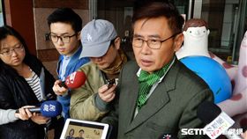 民進黨前立委李俊毅指控台南市長參選人黃偉哲與黑金掛勾。（圖／記者李英婷攝）