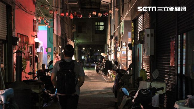 空靈少女現身市場　竟然只剩4個攤位