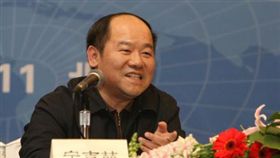 大陸國家統計局局長寧吉喆
http://s.weibo.com/weibo/%E5%AF%A7%E5%90%89%E5%96%86