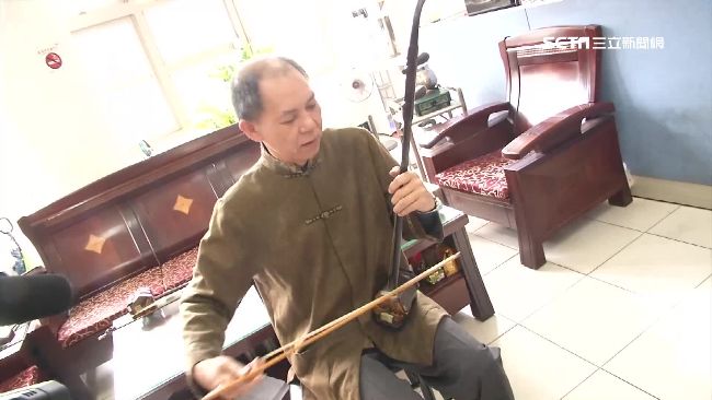 遺失百年血檀二胡　 藝術音樂家哭了