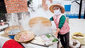 商業周刊／澎湖南寮賞浮球彩繪　吃魚灶現煮小卷麵線（勿用）