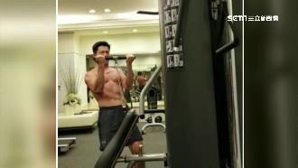 黃少祺運動成痴　變「筋肉超人」伴兒