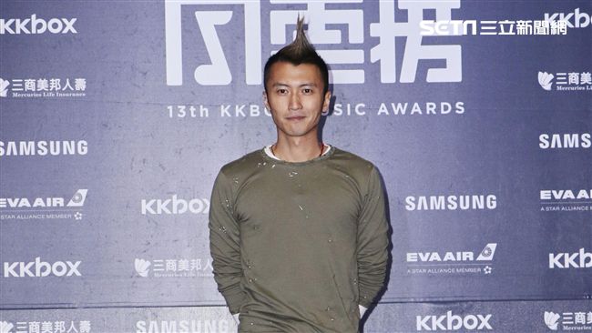 聽聞女友王菲…謝霆鋒愣5秒笑了