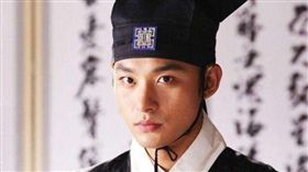 河智苑親弟弟全泰秀疑因憂鬱症身亡 圖翻攝自微博
