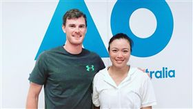 ▲詹詠然和混雙搭擋英國名將大穆雷（左）。（圖／翻攝自詹詠然臉書）