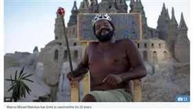 沙灘王,城堡 圖／翻攝自THE SUN