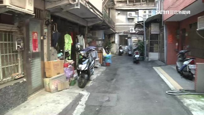 恐怖鄰居半夜踹爆門　入屋狂毆女租客