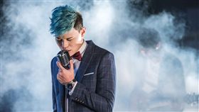 聖結石,紅白,YouTuber／臉書