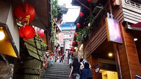 新北旅遊,雞年走春6大步塞車秘境,平溪,十分瀑布,雙溪自行車步道,烏來,三峽,碧潭水舞,九份,瑞芳陰陽海,淡水漁人碼頭。（圖／新北觀傳局提供）