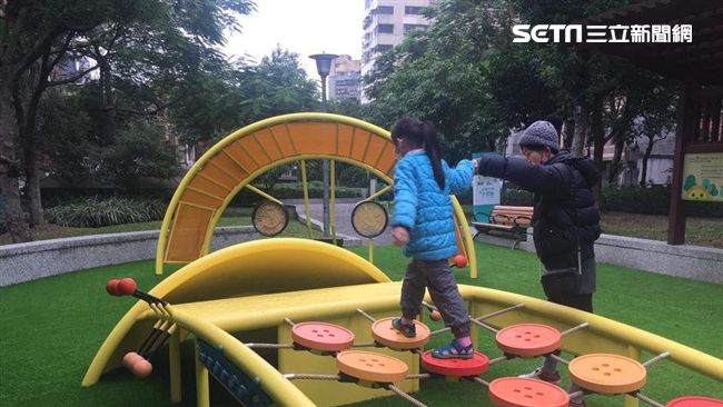 阿嬤覺得這公園太危險！到底誰有事？