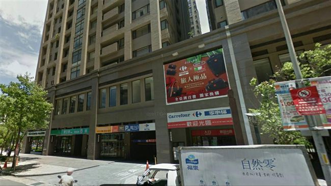 招牌掉落砸傷路人　家樂福僅判賠2萬